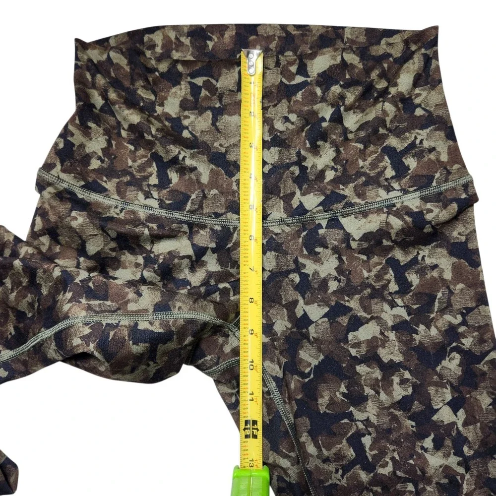 Lululemon Leggings Size 4 Womens WUnder Crop II Foldover Jungle Fatique Green - Picture 11 of 15